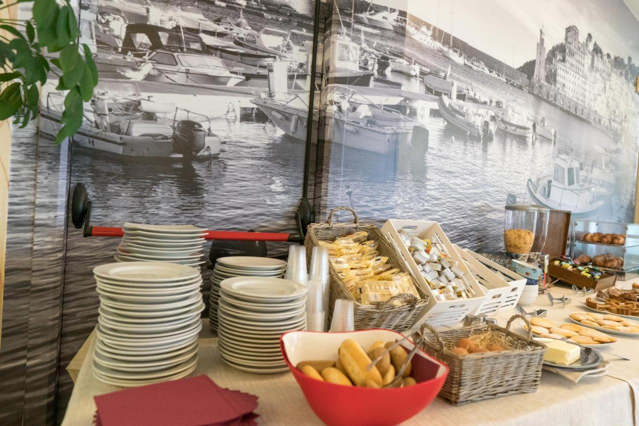 Lola Piccolo Hotel E Appartamenti Marina di Grosseto Eksteriør billede